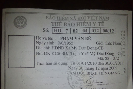 UBND xã lập hồ sơ “khống” cấp thẻ bảo hiểm y tế sai đối tượng