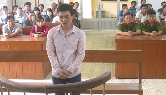 Lừa bán máy phát điện rồi chiếm đoạt gần 1 tỷ đồng