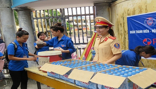 Công an Hải Phòng tiếp sức mùa thi