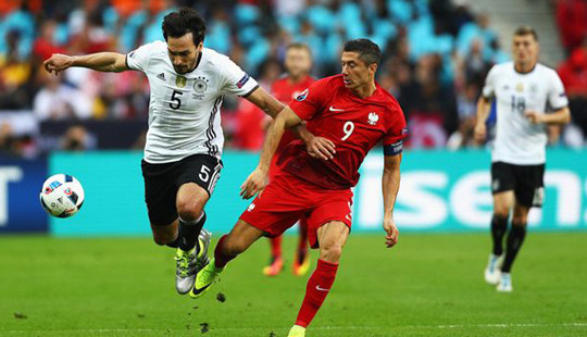 Euro 2016: Đầu tầu Lewandowski không kéo nổi Ba Lan