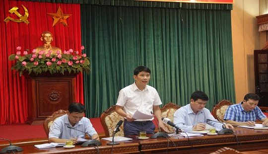 Lắp đặt điều hòa nhiệt độ trong nhà vệ sinh ở phố cổ