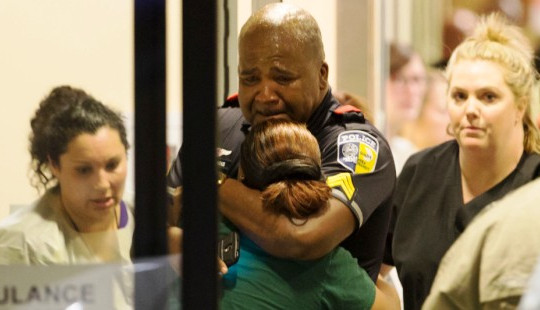 Mỹ: Súng lại nổ ở Atlanta, Đồi Capitol "nội bất xuất, ngoại bất nhập"