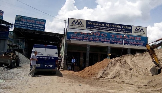 Chuyển công tác cán bộ có hành vi vòi vĩnh doanh nghiệp