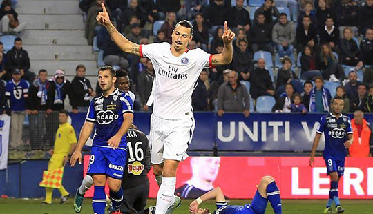 PSG thắng nhọc nhằn ngày ra mắt tân HLV