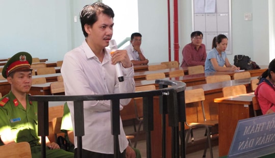 Cán bộ đòi 5.000 USD cho một giấy phép xây dựng lãnh án tù