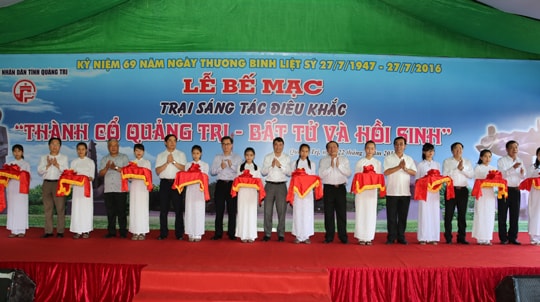 Bế mạc Trại sáng tác điêu khắc “Thành cổ Quảng Trị - Bất tử và hồi sinh”