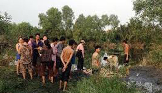 Đại úy Công an tử vong dưới cống thoát nước