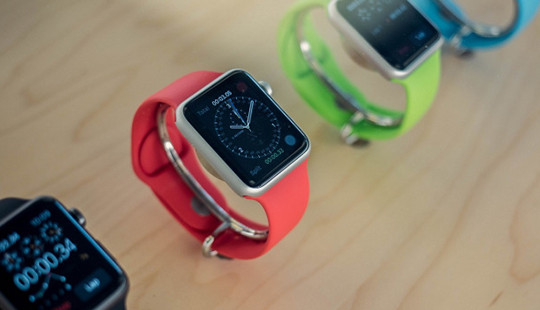 Apple Watch 2 được trang bị màn hình mỏng hơn