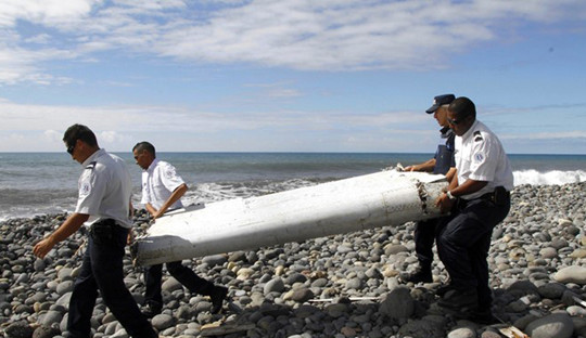 Vụ máy bay MH370 mất tích: Máy bay rơi nhanh sau khi hỏng động cơ