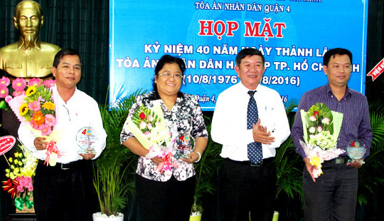 Các TAND quận, huyện Tp. Hồ Chí Minh kỷ niệm 40 năm ngày thành lập