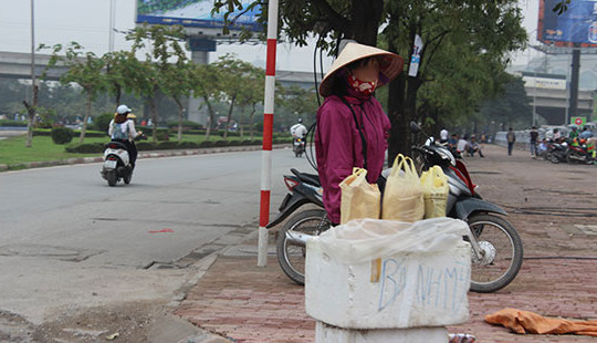 "Bánh mỳ Big C" đội giá, hứng bụi có sẵn sàng ngoài phố?