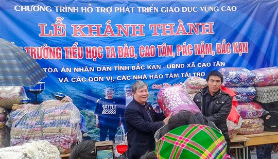 TAND tỉnh Bắc Kạn: Tích cực tham gia công tác xã hội, từ thiện