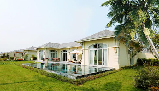 Quà tặng tiền tỷ cho khách hàng mua FLC Luxury Villas Sầm Sơn
