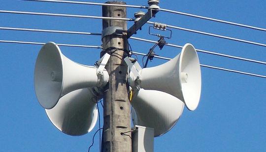 Sự thật về việc loa phát thanh “nhiễu sóng tiếng Trung Quốc”