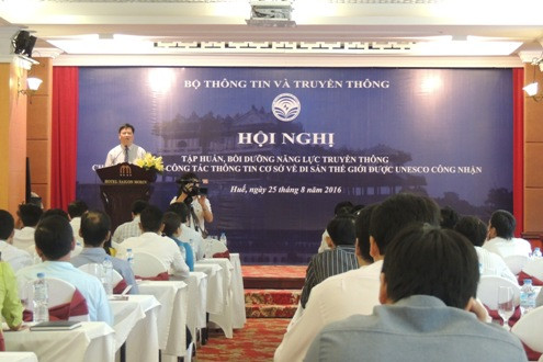 TT-Huế: Tập huấn, bồi dưỡng năng lực truyền thông cho cán bộ làm công tác thông tin cơ sở