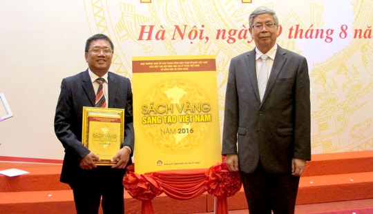 Vua sáng tạo nhận Giải thưởng Hồ Chí Minh 2016