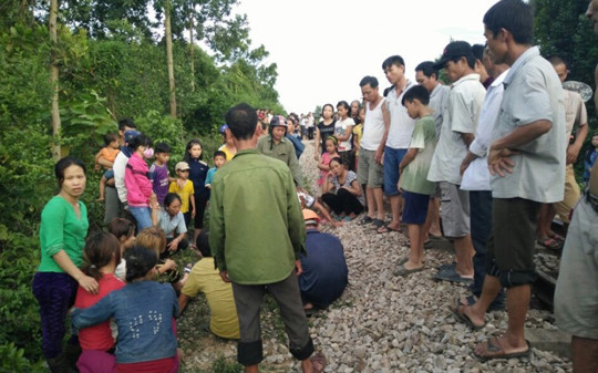 Tin tức giao thông tuần từ 29/8 - 4/9: Sang bà ngoại chơi, bé trai 2 tuổi bị tàu đâm tử vong