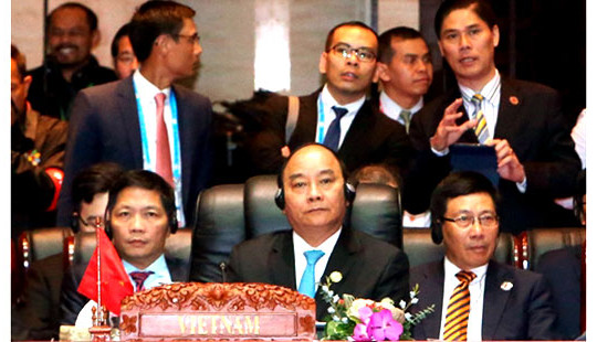 Thủ tướng dự HNCC Đông Á và ASEAN+1: Xây dựng chuẩn mực ứng xử giữa các quốc gia, tránh hành vi đe dọa, sử dụng sức mạnh