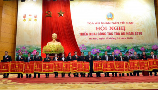 Đẩy mạnh công tác thi đua, khen thưởng góp phần thực hiện tốt nhiệm vụ trọng tâm công tác Tòa án