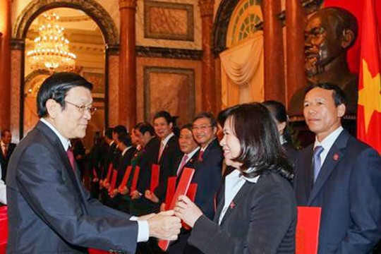 Bảo đảm nguyên tắc “Xét xử độc lập và chỉ tuân theo pháp luật”: Nhiệm kỳ Thẩm phán phải vững chắc và lâu dài