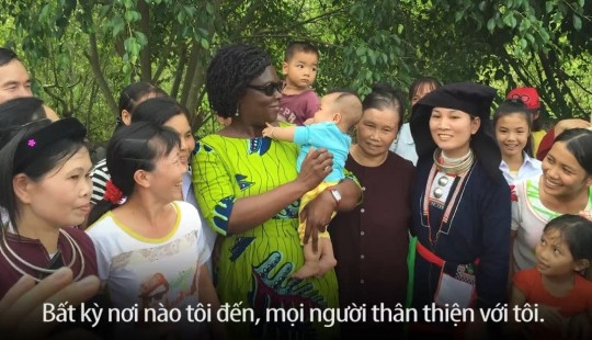 [VIDEO]: Rời Việt Nam, "tôi sẽ rất nhớ sự ấm áp nơi này"!