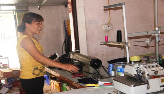 Hà Nội: Trình báo mất trộm, một phụ nữ bị dọa giết