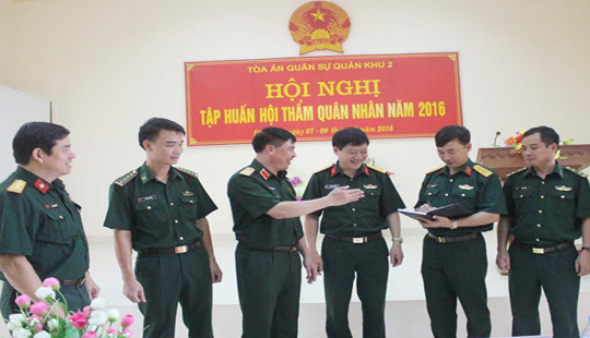 Tòa án quân sự hai cấp Quân khu 2 tổ chức hội nghị tập huấn Hội thẩm quân nhân
