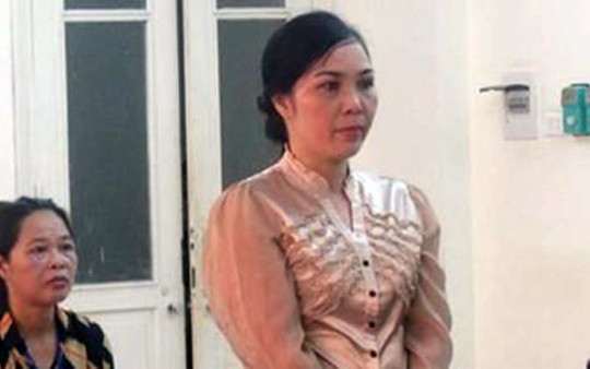 Nữ chuyên viên tiếp dân lừa đảo gần 900 triệu đồng