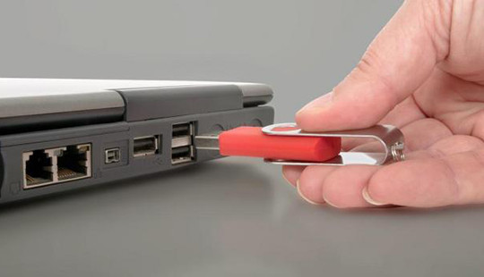 Cảnh giác với những chiếc USB không mời mà đến