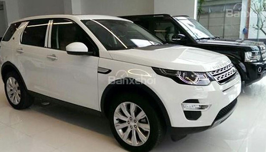 Land Rover triệu hồi 22.600 chiếc Discovery Sport vì lỗi hộp số