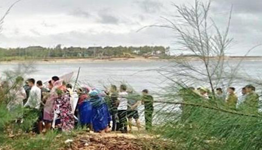 Tìm thấy thi thể chiến sĩ Công an trên bãi biển sau 2 ngày mất tích