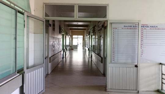 Quậy phá quán điện thoại, nam thanh niên bị Công an xã bắn vào chân