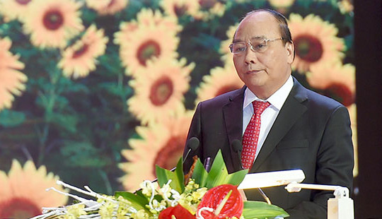 Thủ tướng: Làm hết sức mình để các doanh nghiệp Việt Nam lớn mạnh, vươn ra thế giới