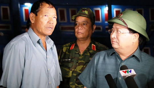 Phó Thủ tướng Trịnh Đình Dũng chỉ đạo ứng phó lũ lụt tại Quảng Bình