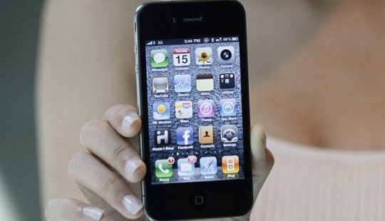 Ngày 31/10, iPhone 4 sẽ trở thành "đồ cổ"