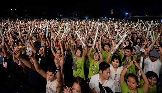 Monsoon Music Festival đã “rực cháy” trong đêm đầu tiên