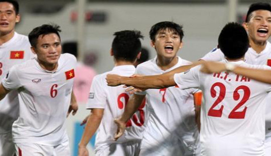 FIFA, AFC và truyền thông quốc tế chúc mừng chiến thắng lịch sử của bóng đá Việt Nam