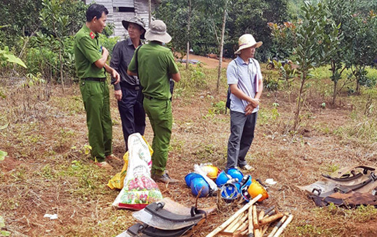 Vụ xả súng làm 3 người chết ở Đắk Nông: Khởi tố vụ án, truy nã nghi phạm