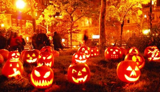 Sự tích về đèn lồng chàng Jack soi sáng đêm hội Halloween