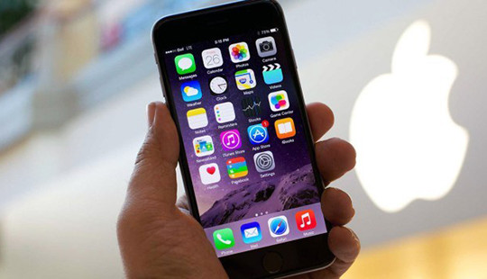 Sharp khẳng định iPhone sẽ có màn hình OLED trong tương lai