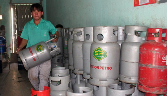Hôm nay (1/11) giá gas chính thức tăng 19.000 đồng/bình 12kg