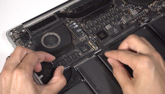 Chuẩn SSD trên MacBook Pro mới là nhanh nhất hiện nay