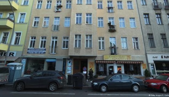 Thoát tội khủng bố, nghi can khủng bố Berlin lại bị cáo buộc làm giả hồ sơ