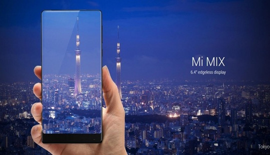Xiaomi bán 10.000 chiếc điện thoại không viền Mi MIX trong 10 giây