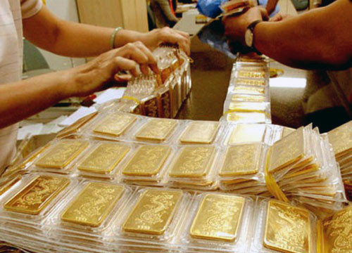 Giá vàng SJC hôm nay giảm, USD đi ngang trong phiên đầu tuần