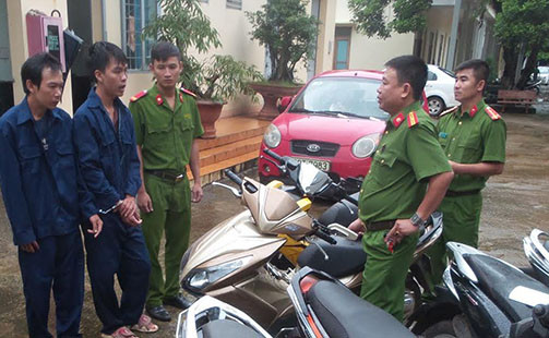 Nghiện ma túy, hai anh em rủ nhau đi trộm cắp xe máy