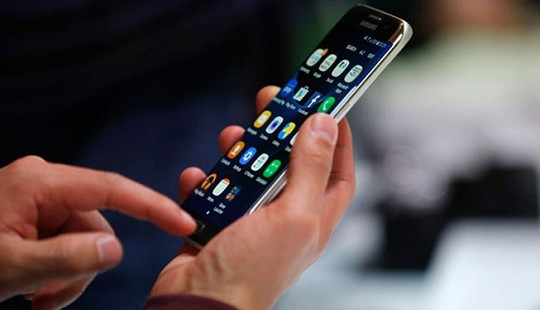 Galaxy S8 sẽ là smartphone đầu tiên được trang bị màn hình cảm ứng lực