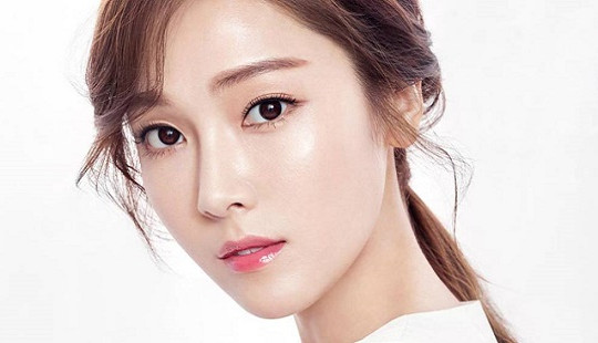 Quản lý của Jessica Jung phủ nhận có liên quan đến vụ bê bối của Choi Soon Sil