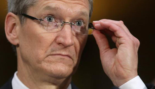 Apple đang nghiên cứu và phát triển kính thông minh
