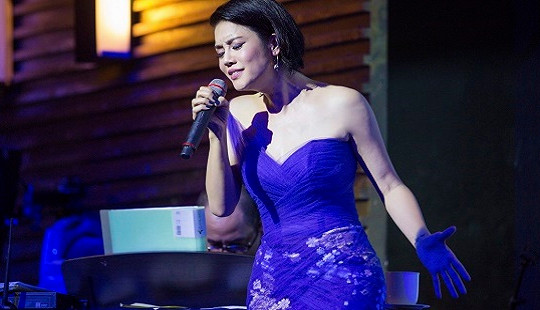 Thu Phương nồng nàn, da diết ngày trở về